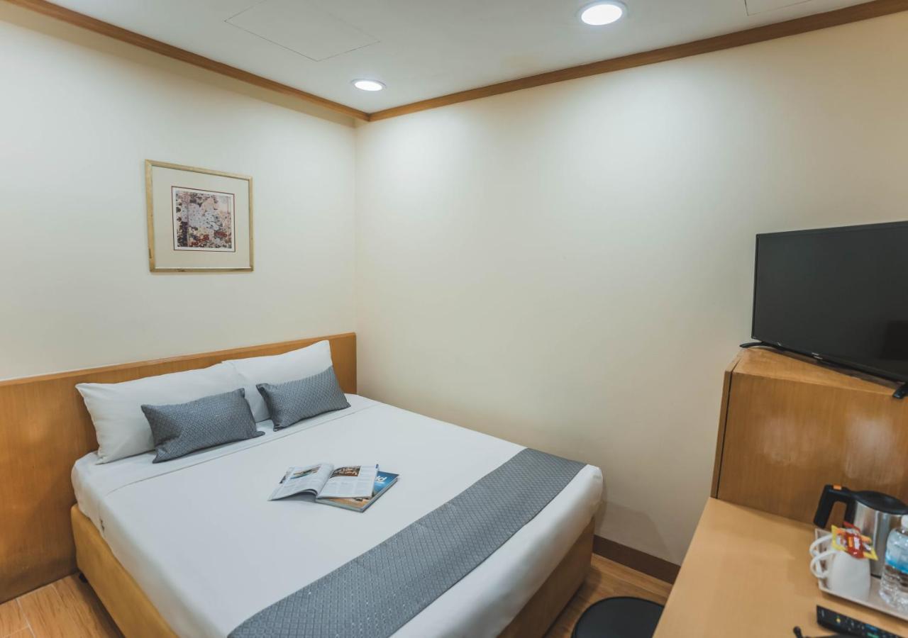 Hotel 81 Sakura Сингапур Екстериор снимка