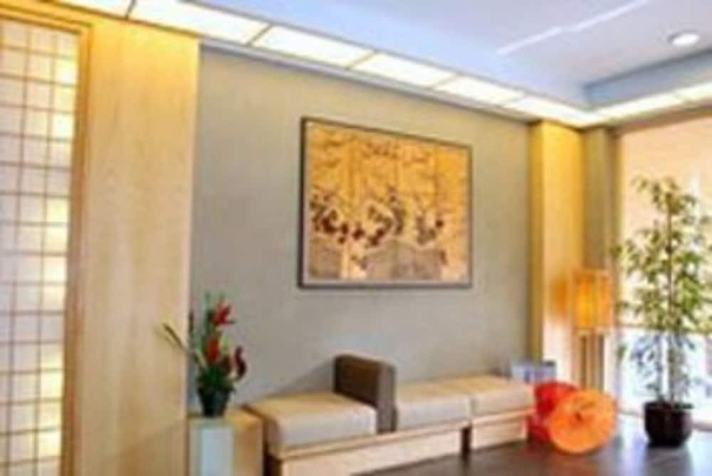 Hotel 81 Sakura Сингапур Екстериор снимка
